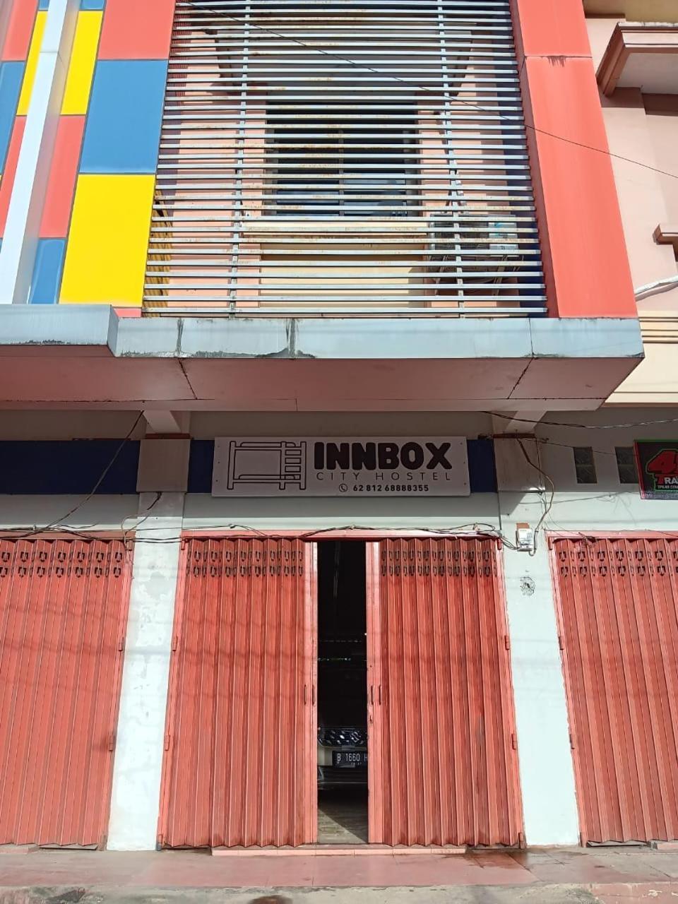 Innbox Hostel Sorong Exterior foto